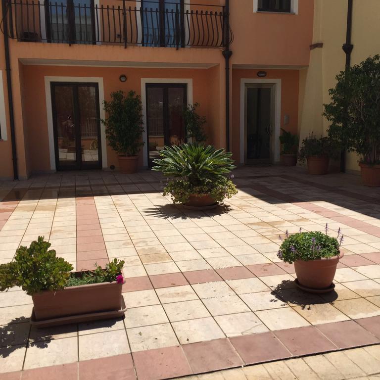 Bertolottu Residence Apartments Tortolì Exterior foto